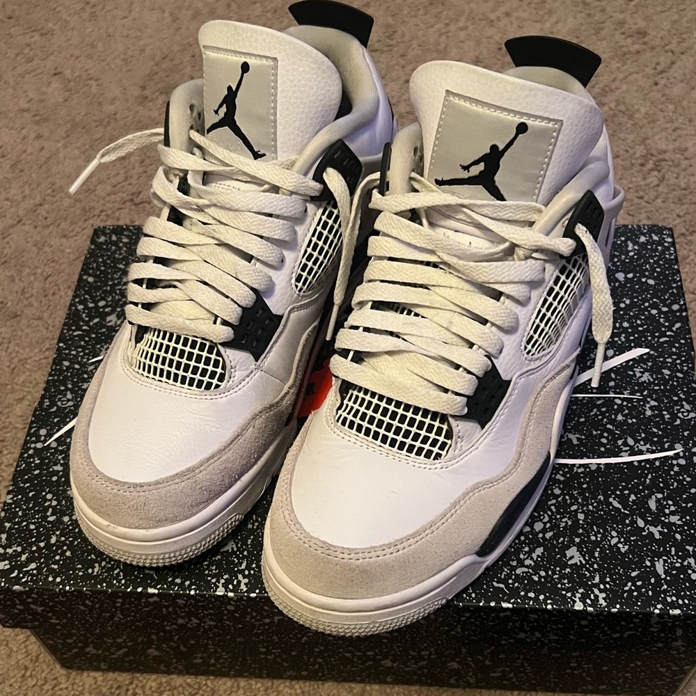 Jordan 4 Retro Military